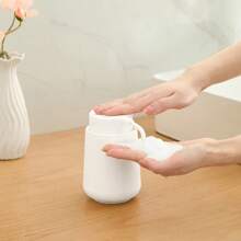 Dispensador de jabón de mano de espuma blanca mate de 11 onzas - Estilo minimalista moderno, adecuado para encimeras de baño y cocina, decoración de baño para el hogar recargable, decoración de otoño, regreso a la escuela - Blanco - Ver 3