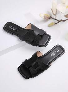 女士蛇皮系带凉鞋，夏季方头平底凉鞋