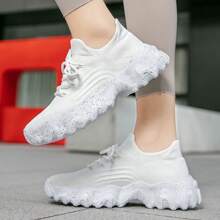 2025 Spring/Summer Fashionable Women Mesh Soft Bottom Casual Couples Versatile Lightweight Cushioned Running Sneakers
