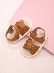 时尚交叉带 PU 婴儿凉鞋，透气软底防滑幼儿女童初学走路鞋