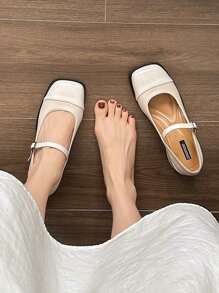 Retro French Mary 2025 Spring Elegant Slimming Square Toe High Heel Shoes, New Gentle Shoes For Women - Beige - View 2