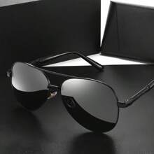 1 pièce Nouvelles lunettes de mode polarisées de luxe pour hommes, lunettes de mode pour la conduite pour hommes, marque designer vintage noire pour hommes, lunettes de soleil décontractées pour l'été, la plage, les vacances, l'extérieur et les voyages