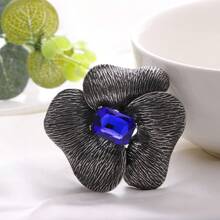 1pc Retro Palace Style Camellia Flower Zinc Alloy Brooch - Brooch - View 9