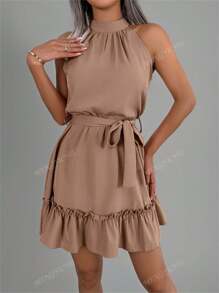 Vestido casual de cuello halter con cintura atada, volantes en el bajo y unicolor caqui para primavera/verano