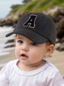 1 pieza Gorra de béisbol negra sólida con decoración de letras para niños/niñas de 1 a 5 años, gorra Snapback clásica para niños para el uso diario casual en primavera y verano - Negro - Ver 2