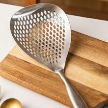 Stainless Steel Colander Spoon Large Size Fry Food Spoon Kitchen Household Ladle Oil Frying Mesh Spoon One-Piece Molding Large Ladle For Pasta