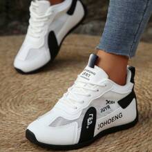 New Breathable Soft Sole Anti-Odor Casual Versatile White Sneakers