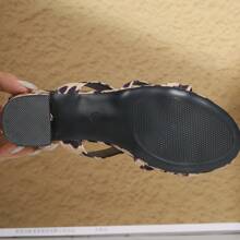 New Plus Size Fashion Versatile Chunky Heel Open Toe Leopard Print Slide Sandals For Women