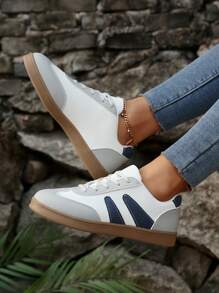 1 Pair Of New And Unique Female Youth Sports Shoes, Comfortable Lined With Non-Slip Shock-Absorbing Rubber Soles, Campus Sneakers, Fashionable Youth, Suitable For Daily Commuting, Outdoor Sports - Grey - View 4