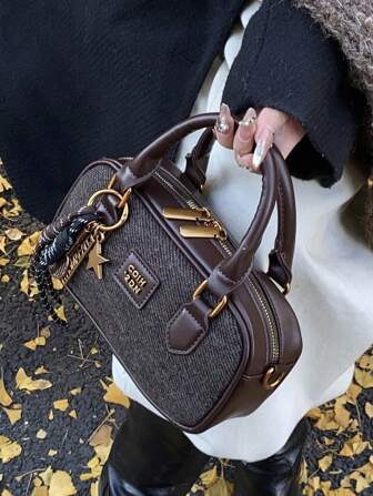 1pc Plush Keychain Decor Large Capacity Soft Leather Tote Bag, Boston Style Handbag For Women, Suitable For Commuting All Year Round, New Autumn And Winter Women Bag, Best Fall Purse