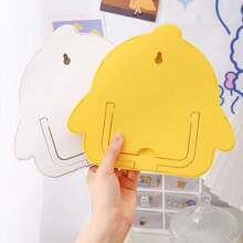 1 件可爱小鸡形悬挂式桌面高清化妆镜、便携式口袋镜、设计