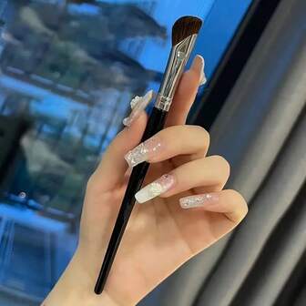 3支/套鼻部轮廓高光化妆刷，斜角轮廓扇形刷，超细鼻部及眼影混合刷，柔软毛质精准化妆工具，粉底刷，遮瑕刷，腮红刷，轮廓刷，腮红刷，修容刷，散粉刷，粉底刷，腮红刷