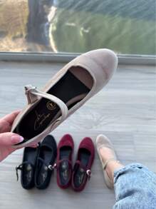 La Caprichosa Flats Ballerinas Mary Jane Style Shoes Plain Print, Women's Flats Buckle Flats Women's Ballet Flats Mary Jane Style Flats Casual Ballerina Flat Shoes Casual Shoes Elegant Flat Shoes Flats In Synthetic Leather Up & Down Flats For Women Ballerina With Buckle And Bow Black Flats Nude Flats Beige Flats Women's Flats Flat Shoes Basic Flats For Women, Closed Shoes For Women, Fashionable Casual Shoes, Flat Shoes With Bow, Women's Casual Shoes, Women's Flats With Round Toe Leopard Print Leather Flats Animal Print Mary Jane Flats Leopard Print Ballet Flats Women's Ballet Flats Animal Print Ballet Flats Ballerina Flats Leopard Mary Jane Flat Shoes Vegan Shoes Leopard Ballet Flats Mary Jane Ballet Flats Camel Ballet Flats Ballerinas Ballerinas With Buckle Animal Print Shoes Ballerina Fashion Shoe Print Flats For Women Closed Shoes Closed Toe Ballet Flats Square Toe - 米色 - 查看 1