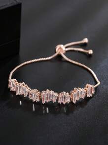 1 件时尚方晶锆石女士铜镶嵌锆石可调节银色手链，日常佩戴