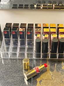 1 pieza Soporte con tapa para 18 lápices labiales, organizador de almacenamiento rectangular y redondo a prueba de polvo para lápices labiales, brillo de labios, pinceles, organizador de maquillaje con múltiples compartimentos y gradiente, expositor acrílico para esmalte de uñas con tapa transparente