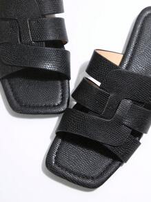 Fairy Style Fashion Casual Slip-On Sandals For Women, Summer New Vintage Korean Style Versatile Flat Beach Slippers, Suitable For Shopping, Commuting, Business, Dating, Party