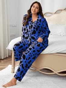 2pcs Women's Leopard Print Pajama Set - Button-Up Long-Sleeve Top & Elastic Waist Pants, Sexy & Comfortable Sleepwear For Plus Size, Stylish Lounge Outfit For Home