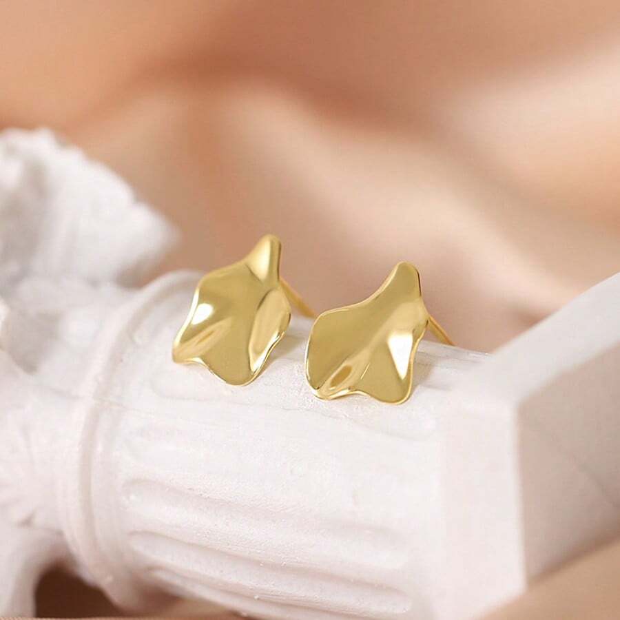 925 Sterling Silver Fashion Geometric Asymmetric Heart Shape High-End Hypoallergenic Earrings