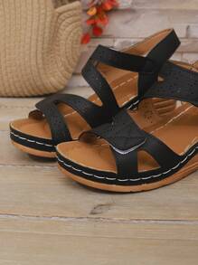 Women's Hook And Loop Hollow Ankle Strap Sandals, Summer New Elegant Outdoor Wedge Sandals With Thick Waterproof Platform, Simple Sports Style Black Sandals, Vacation Casual Roman Gladiator Sandals, Beach Holiday Ladies Sandals