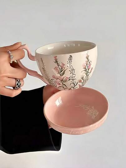 1 Set Vintage Pastoral Style Pink Windchime Flower Coffee Cup & Saucer With Lid, Large Capacity Water Mug, Suitable For Home, Office, Souvenirs, Gifts, Birthday, Dessert Shop, Afternoon Tea, Party, Dorm, Gifting Friends