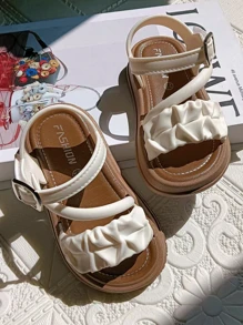 1 Pair Girls Hollow Design Cute Lady Style Open Toe PVC White Sandals, Suitable For Summer Holiday
