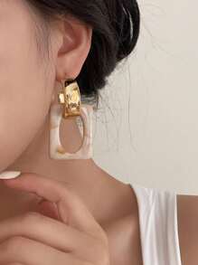 1 Pair Retro Hollow Geometric Acrylic Earrings - Gold - View 4
