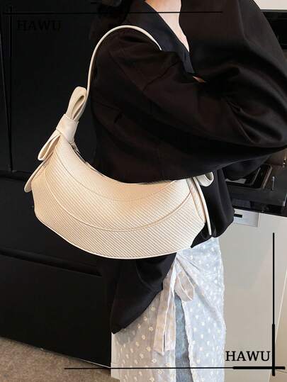 时尚腋下包带字母印花和金属链条装饰斜挎包新月包 PU 单肩包女士时尚手提包流浪包手提包