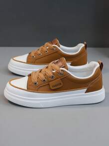1 Paio di scarpe da ginnastica sportive e casual bianche da donna, con punta tonda, impermeabili per uso esterno, con lacci, in pelle, per primavera/autunno