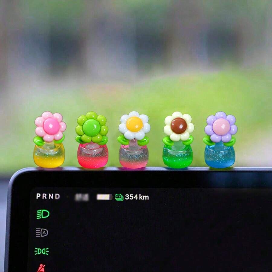 5 件随机款式汽车内饰装饰，发光树脂盆栽小雕像