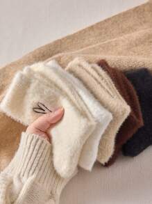 2 双女士保暖貂皮羊毛袜，适合秋冬季居家、休闲装和办公室使用 - 黑與白 - 查看 5