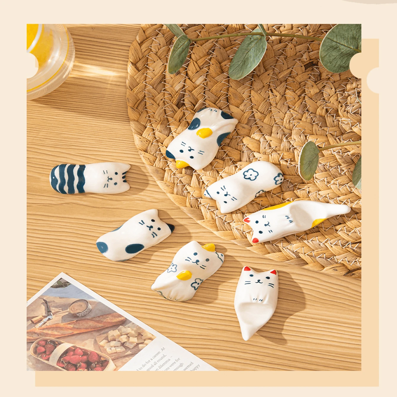Apoya palillos de cerámica con forma de gato lindo, soporte de palillos esmaltado pintado a mano, mini soporte creativo para palillos - Modelo aleatorio - Ver 1