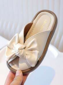 1 Pair Girl's 2025 New Arrival Flat Slippers, Bowknot Design, Fashion, Rubber Sole, Versatile Slide Sandals