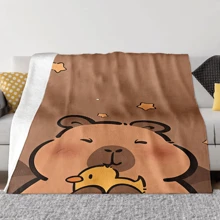柔软法兰绒卡通水豚鸭印花毯 - 双面数码印花涤纶法兰绒，四季皆宜，居家、办公、午睡皆可，现代风格 - 馈赠亲友的理想之选