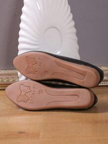 Talla pequeña, se sugiere pedir una talla talla grande. Suela blanda, zapatos cómodos de tacón bajo para mujer, nuevos zapatos planos de verano sin cordones de escote bajo, no cansados, zapatos de madre, zapatos planos de escote bajo talla grande 35-43 - Negro - Ver 6