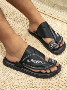 Men's Flat Comfortable Arabic Embroidered & Jacquard Slippers - Black - View 2