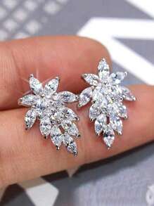 1 对优质欧洲迷人闪亮叶子设计吊坠耳环，紫藤优雅耳环，适合女士