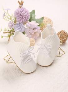 1 Pair 0-1 Year Old Infant Solid Color Breathable Soft Rubber Sole Casual Sport Shoes, Suitable For Spring And Autumn