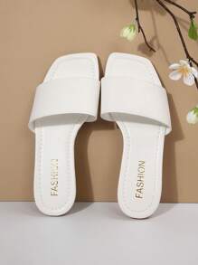 女士平底凉鞋，时尚、高端、优雅、耐用、舒适休闲，女性的最佳选择