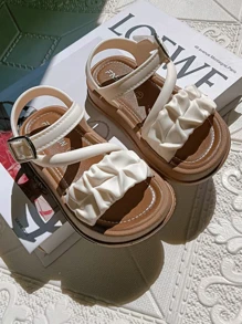 1 Pair Girls Hollow Design Cute Lady Style Open Toe PVC White Sandals, Suitable For Summer Holiday