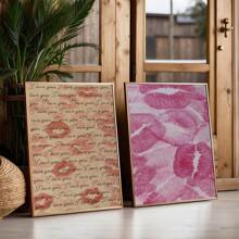 1/2pcs Frameless Vintage Red Kiss Lips Prints Canvas Posters, Red Mouth Kisses Wall Art Home Decor,High-Definition Canvas Printing Decoration Painting For Home Gifts, Living Room, Bathroom, Bedroom,Canvas Wall Art Gift,No Frames
