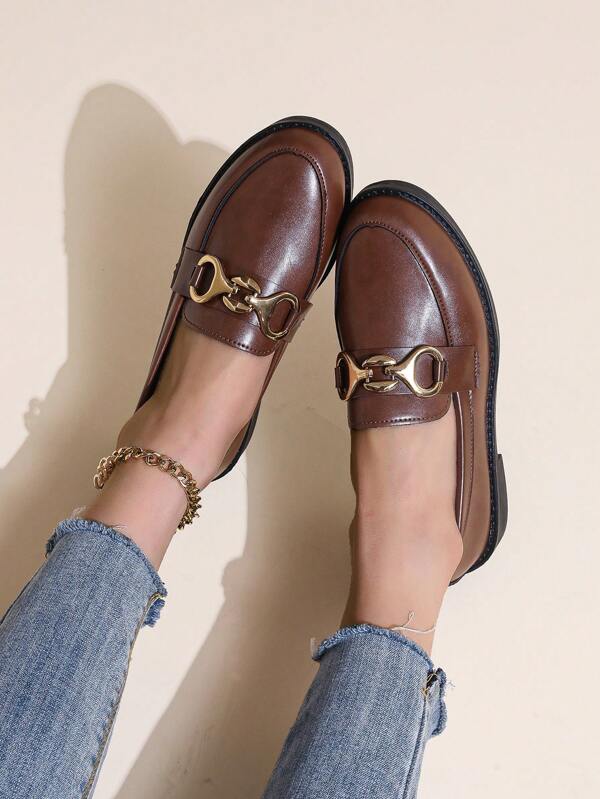 Botas de tobillo con plataforma marrón para mujer con cadenas metálicas, aptas para primavera y otoño, para el Día de San Valentín