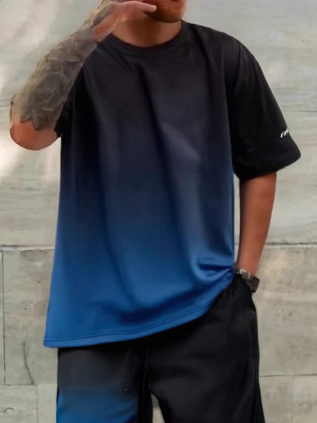 1 件男士休闲短袖 T 恤，透气、吸湿排汗、凉爽，适合户外活动 - 藍色 - 查看 1