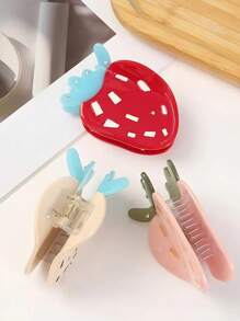 1 件仿草莓装饰发夹，简约优雅的女性设计