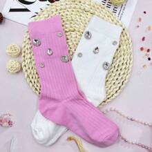 女士中筒袜，饰有闪亮水钻（每包1/2/4双）。透气、耐穿、休闲、时尚、柔软、舒适、可爱且百搭。适合春、夏、秋、冬四季穿着。是送给女性的完美礼物，也是约会、派对和其他场合的理想之选。时尚派对的必备单品，也是情人节或母亲节的绝佳礼物。