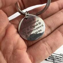 1pc Stainless Steel Fashionable Key Chain, Birthday & Thanksgiving Gift For Mom, Dad, Uncle, Aunt, Brother, Sister