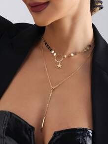 1pc Fashionable Gold Chain Round Disc Star Tassel Pendant Necklace, Layered Hipster Necklace