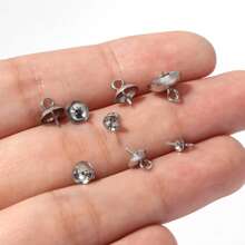 30 pezzi Cappucci di perle in acciaio inossidabile, fermagli, ganci, perline con foro superiore, tappi, accessori per la creazione di gioielli fai-da-te, charms e connettori - Argento - Visualizzare 10