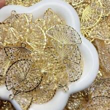 Nowy złoty wentylator krawędziowy 30mm wydrążony pogrubiony ręcznie wykonany wisiorek z zaproszeniem z otworem dekoracja kremowy klej materiał obwodowy, wysokiej jakości wykwintny błyszczący kremowy klej DIY domowy futerał na telefon, klej do lodówki Gumei spinka do włosów biżuteria akcesoria żywiczne