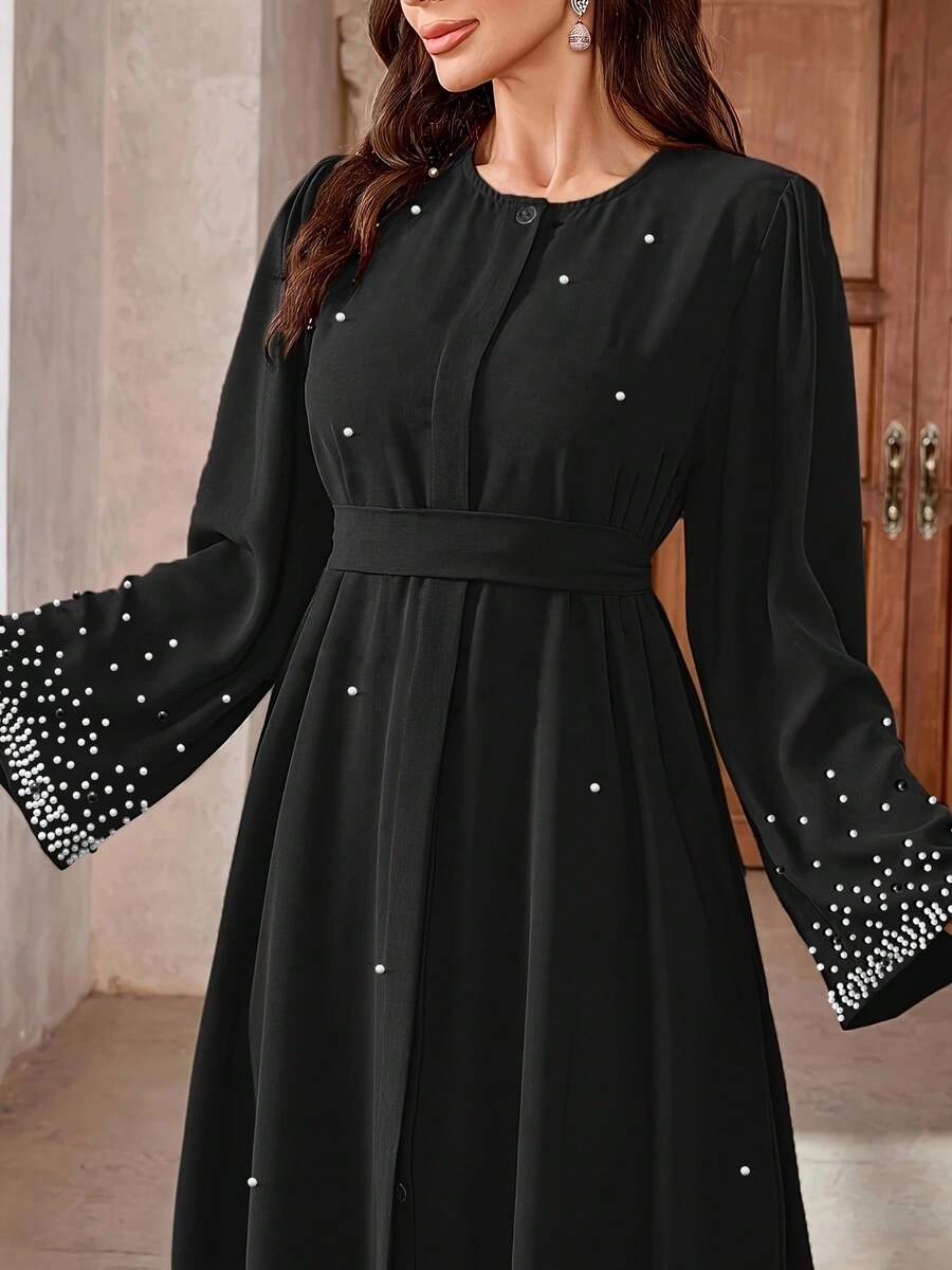 Vestido longo de roupão elegante e de cor sólida, estilo turco, com mangas longas e cinto, com pérolas aplicadas no abaya