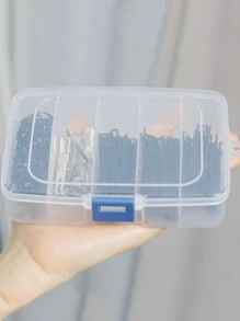 3/1-delige opbergdoos voor haarspeldjes en sieraden met meerdere compartimenten. Veelzijdige haaraccessoires met doorzichtige organizer, inclusief elastische haarelastiekjes, haarspeldjes met drukknopen en haarspeldjes. Perfect om je haaraccessoires netjes op te bergen. Handig voor op reis en tijdens het opbergen. Ontwerp met meerdere compartimenten voor eenvoudig sorteren. Onmisbare organizer voor haaraccessoires voor vrouwen en meisjes. Gender Reveal Party. Perfect voor verjaardagen, bruiloften en feestjes. Het perfecte cadeau voor collega's, vrienden en familie. Terug naar school.